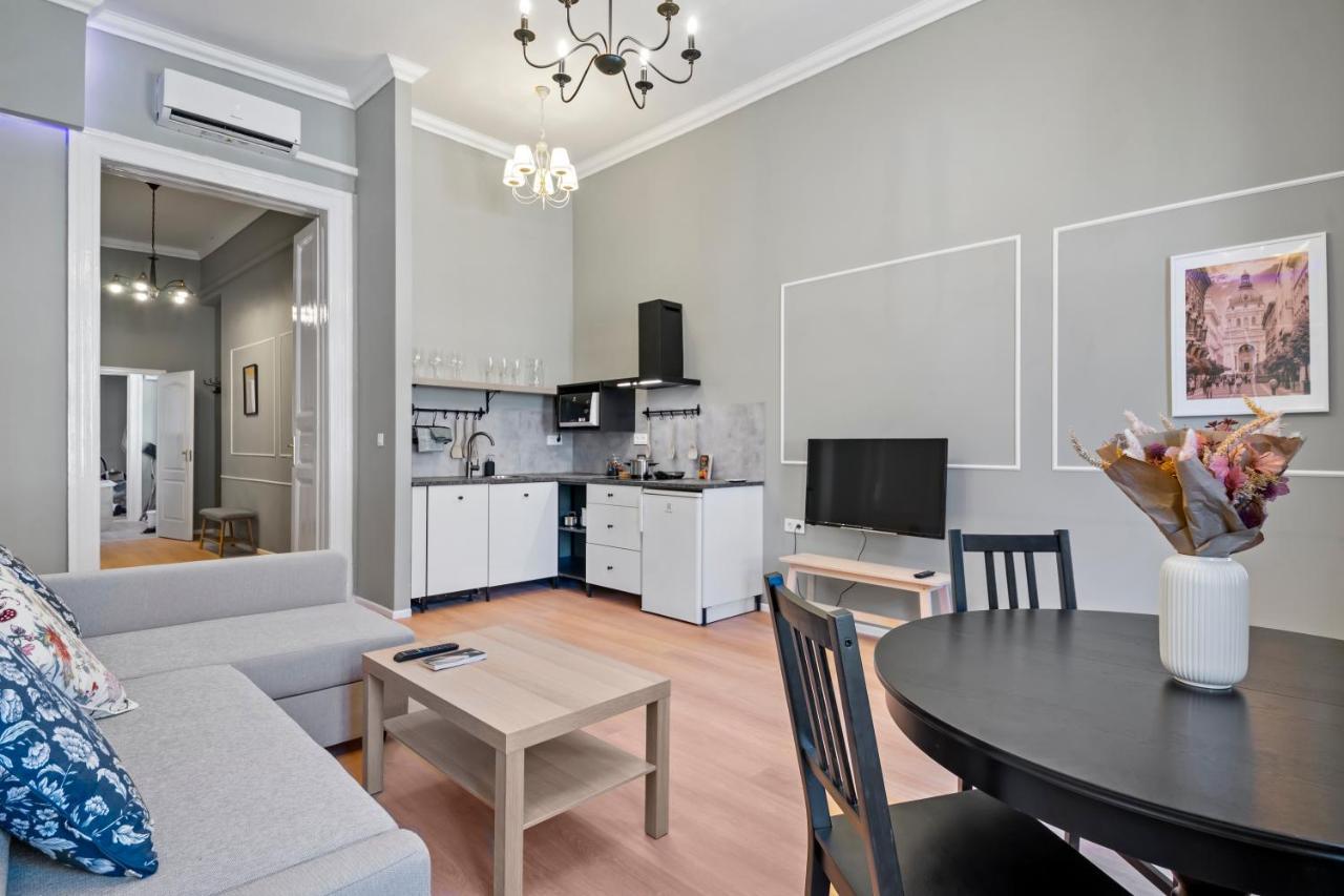 Venus Apartments - Akacfa I Budapest Bagian luar foto